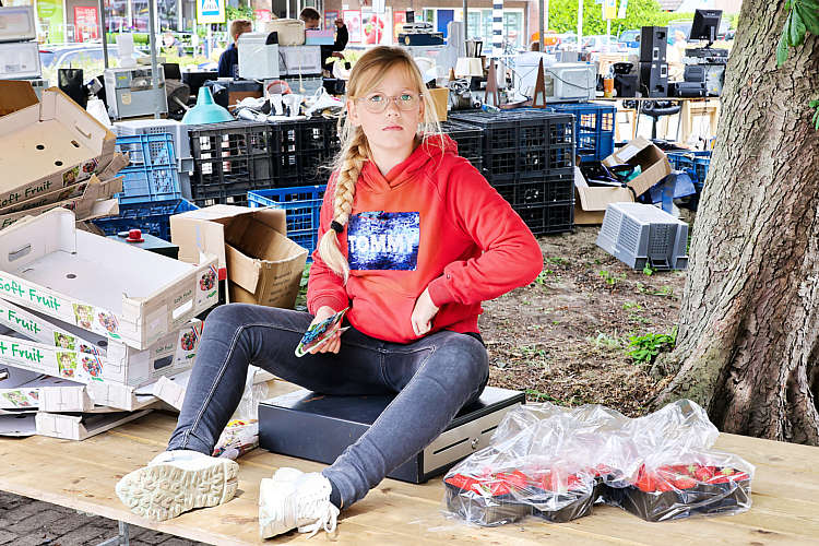 Rommelmarkt 2022 Waarder_219